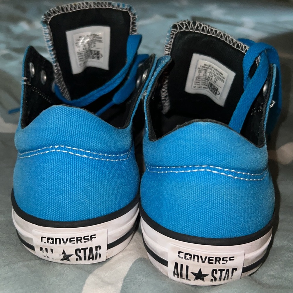 🟨Converse🟦 - Picture 4 of 5